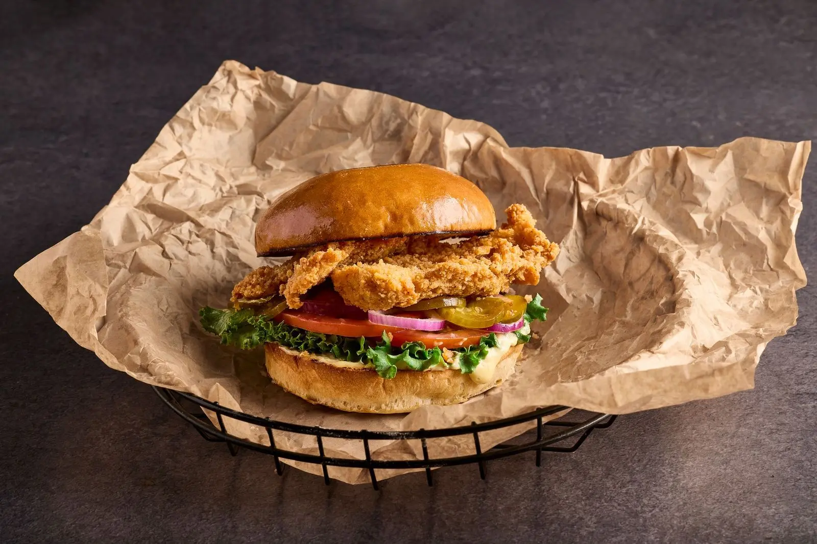 קריספי צ'יקן בורגר